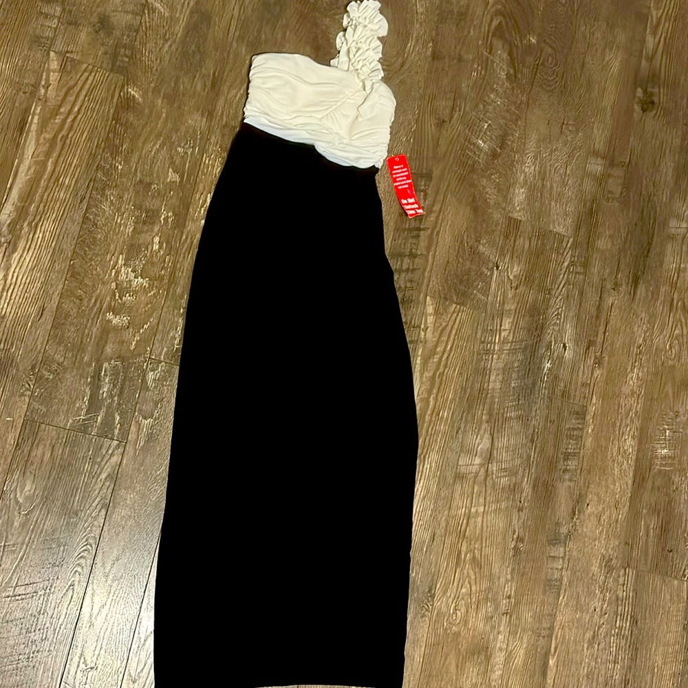 Formal dress size small